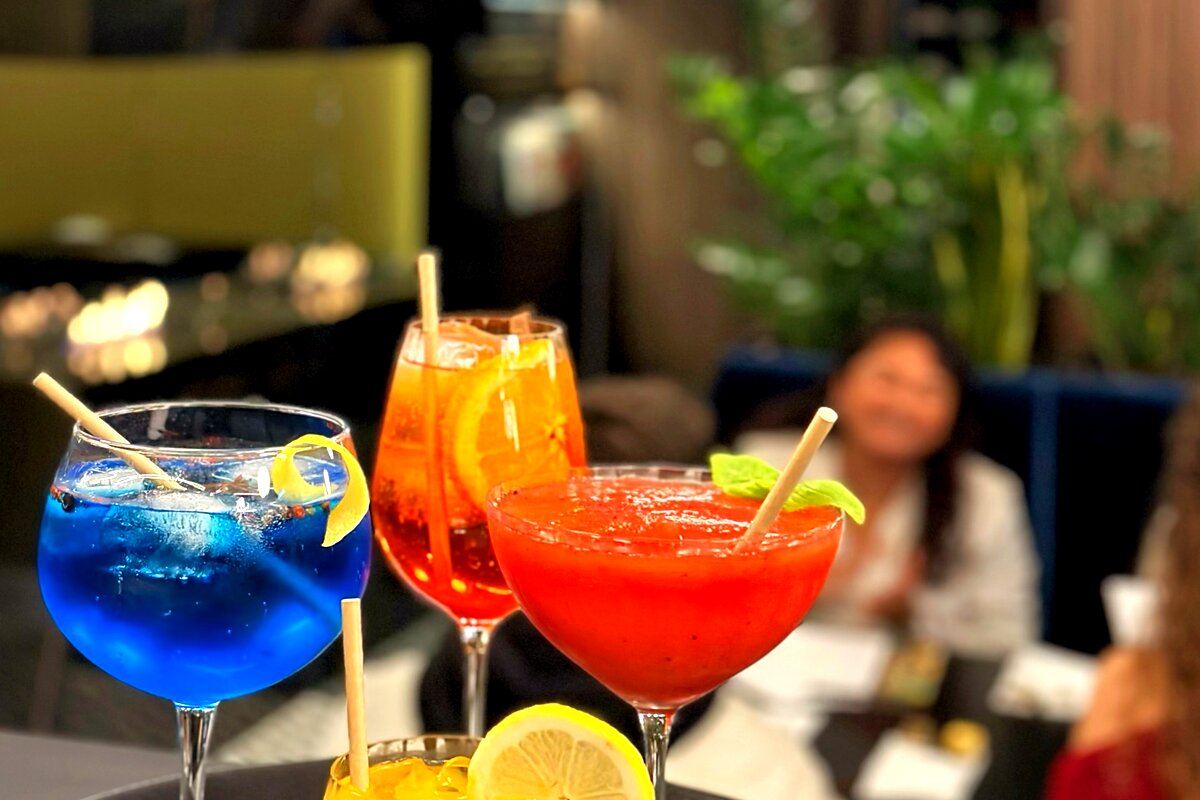 Cocktails artesanais do bar Kohima